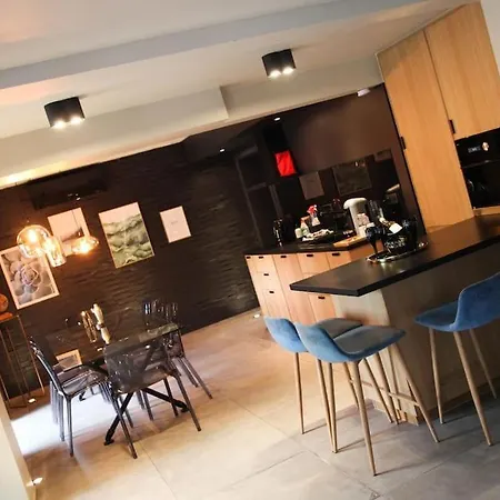 Buenas Noches Standing Piscine & Wellness *