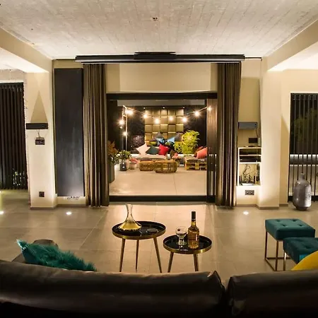 Buenas Noches Standing Piscine & Wellness Villa Boncelles