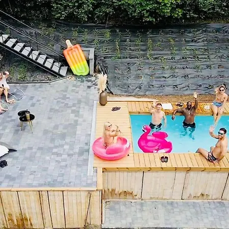 Vila Buenas Noches Standing Piscine & Wellness Boncelles