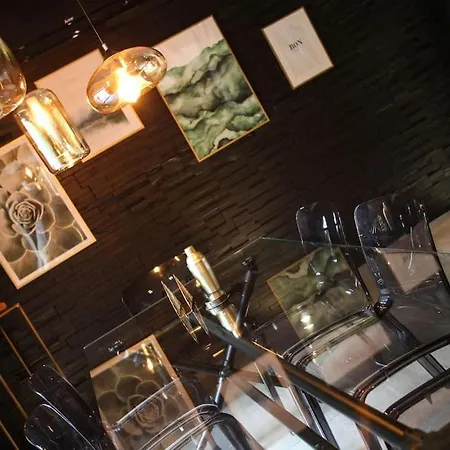 Buenas Noches Standing Piscine & Wellness Boncelles