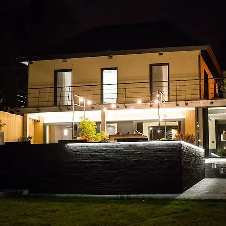 فيلة Buenas Noches Standing Piscine & Wellness *