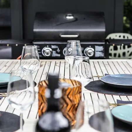 Villa Buenas Noches Standing Piscine & Wellness *